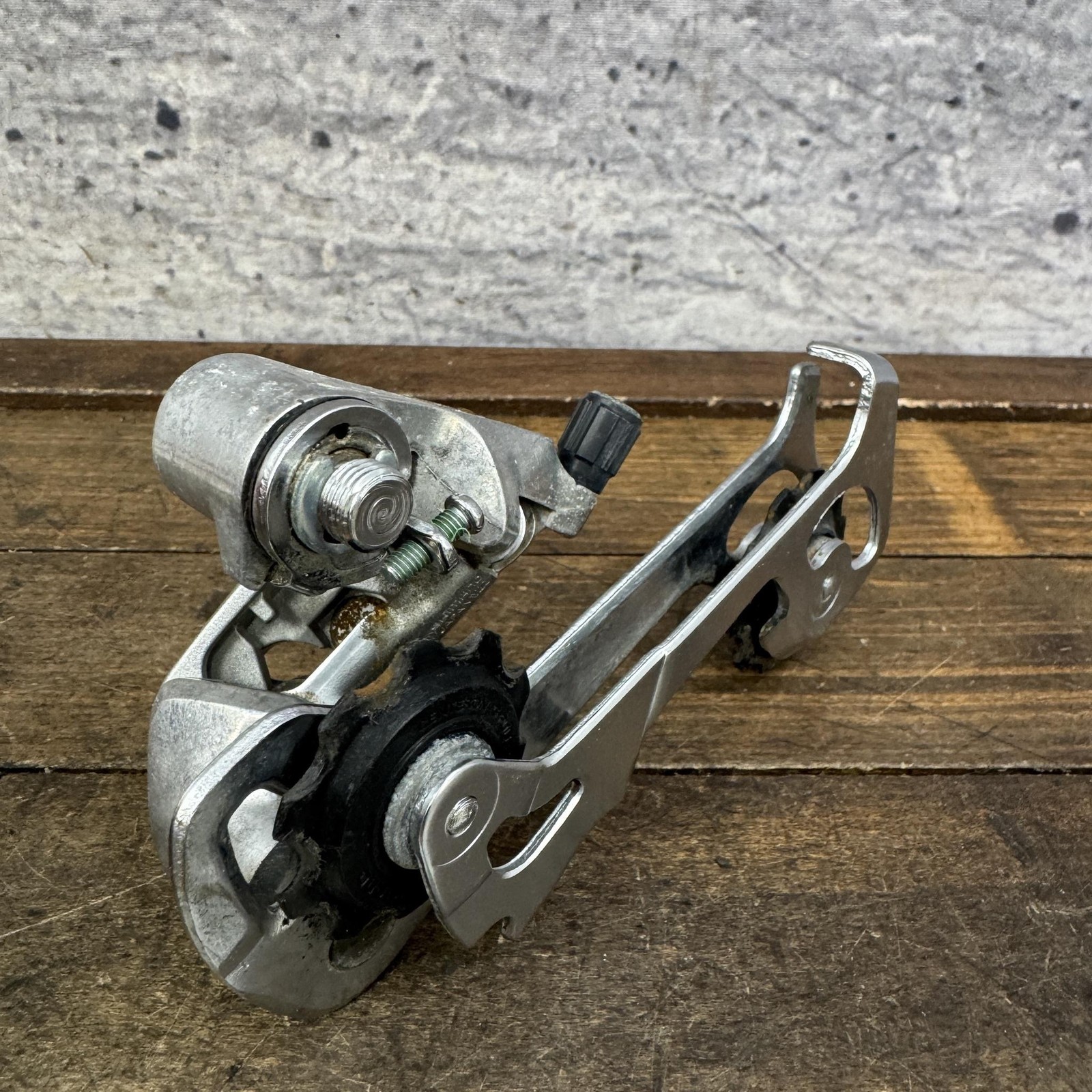 Vintage Shimano Deore RD-MT60 Rear Derailleur Long Cage Silver Japan MTB