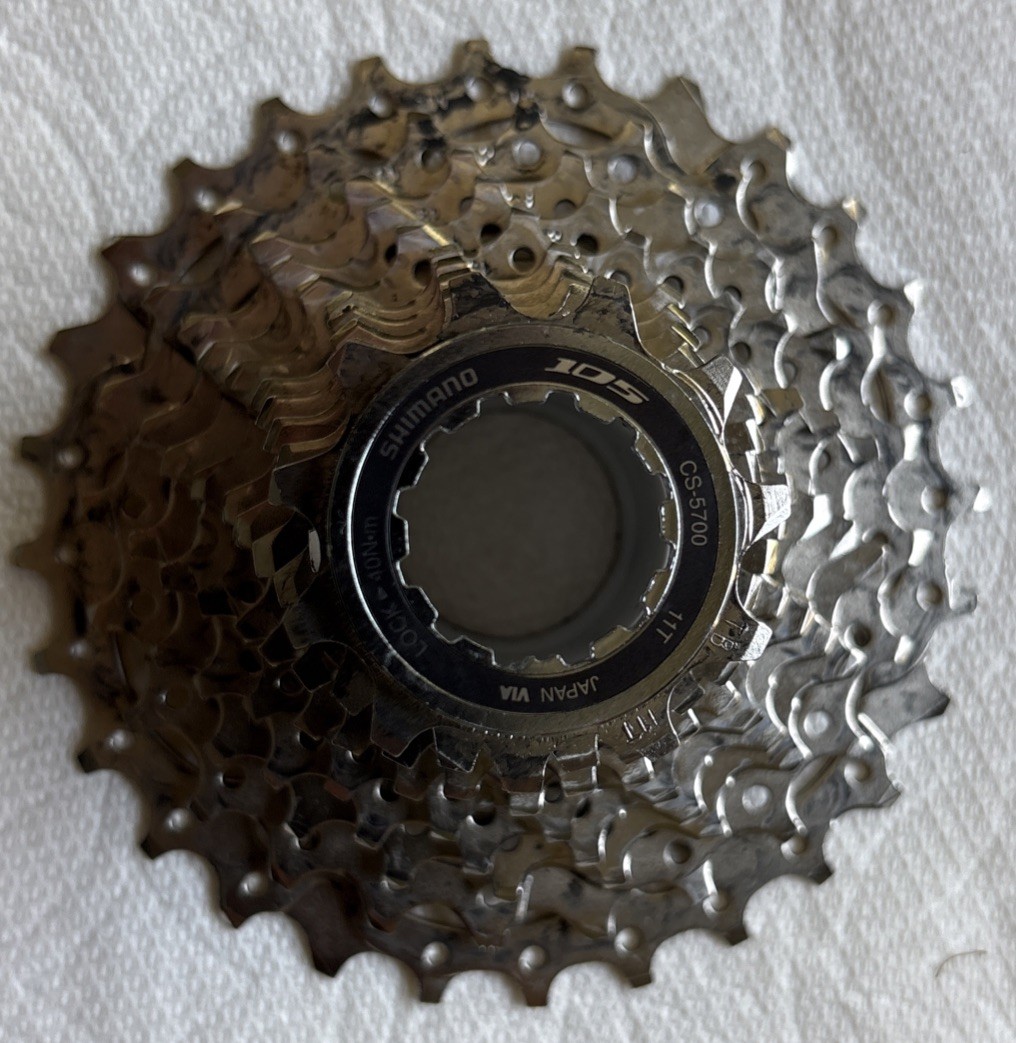 Shimano 105 CS-5700 Cassette | 10 Speed, 11T | Spacers, Cap | Pre Owned