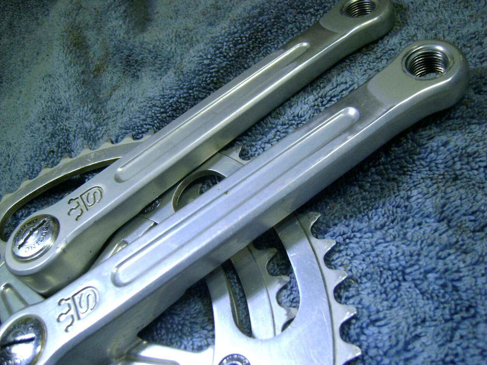 VGC, Sugino Mighty Competition, 3 piece crankset, 171mm, 54/44 chainrings