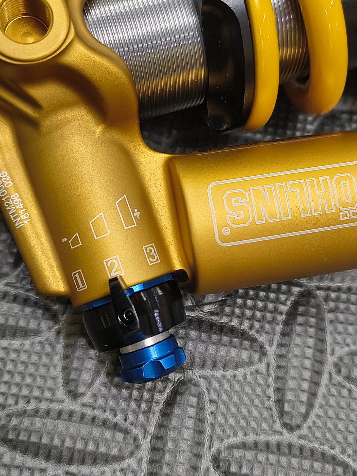Ohlins TTX Coil Rear Shock 185x55mm Trunnion Damper/458/480/605lbs Coil Spring