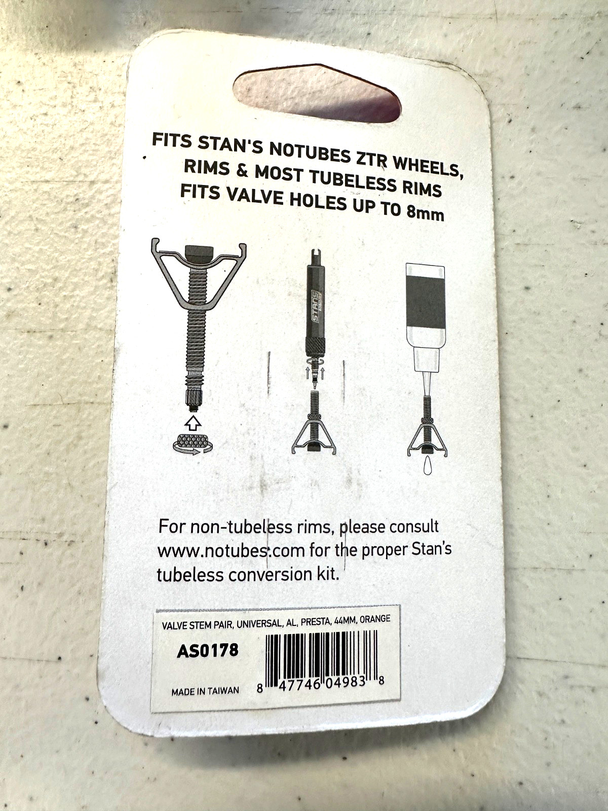Stan’s NoTubes 44mm Presta Valve Stems Tubeless, Orange