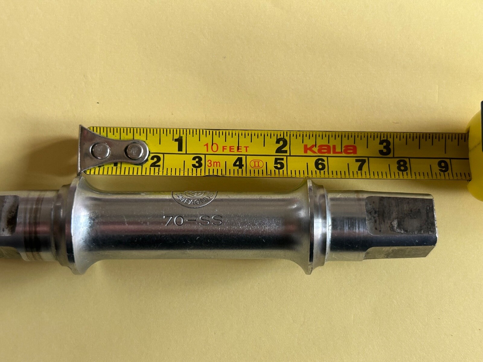 CAMPAGNOLO – BOTTON BRACKET SPINDLE – 70SS / 109mm. – USED – VINTAGE