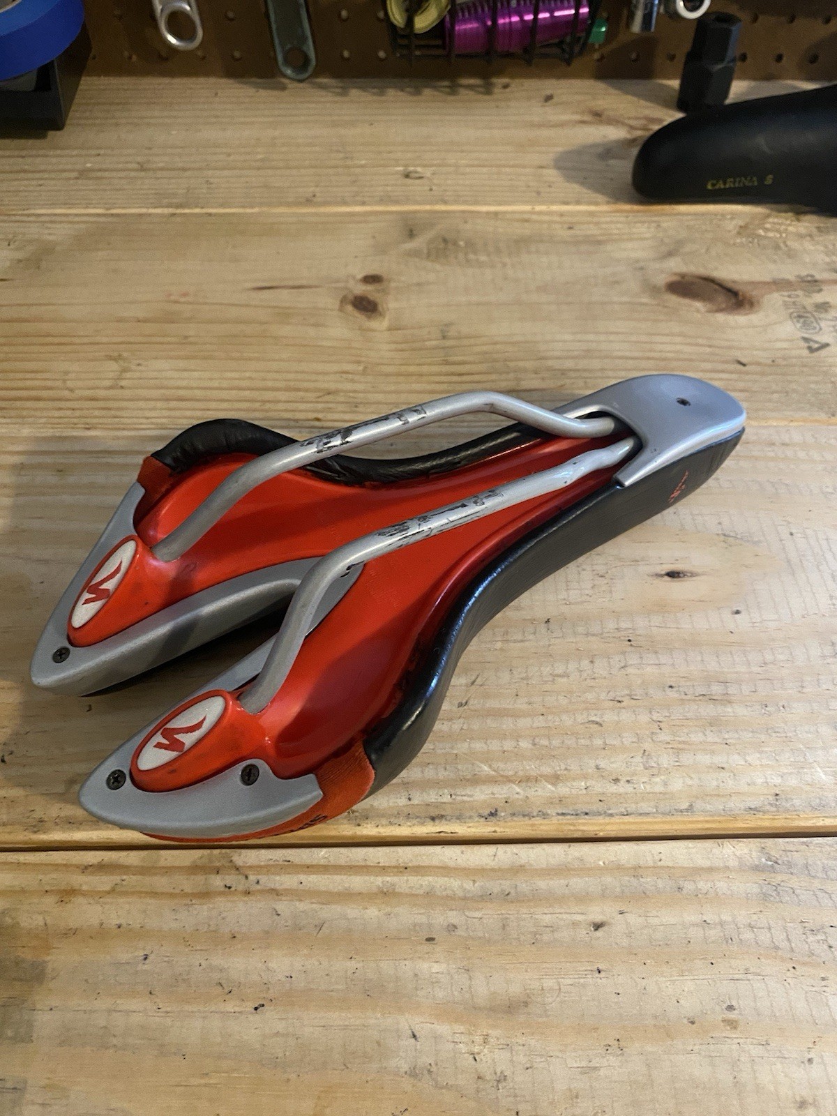 Vintage Specialized Body Geometry Comp Manganese Saddle – Excellent Condition