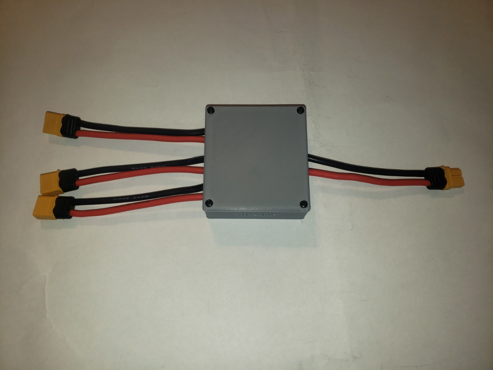 E-Bike Multi-Battery Discharge Converter for 3 batteries,XT60 