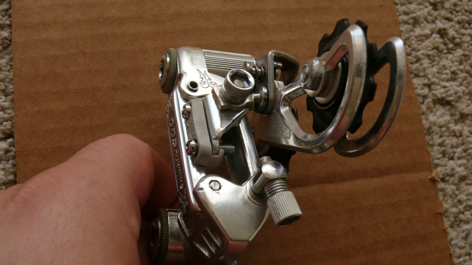 Shimano 600 Rear Arabesque Rear Derailleur NOS