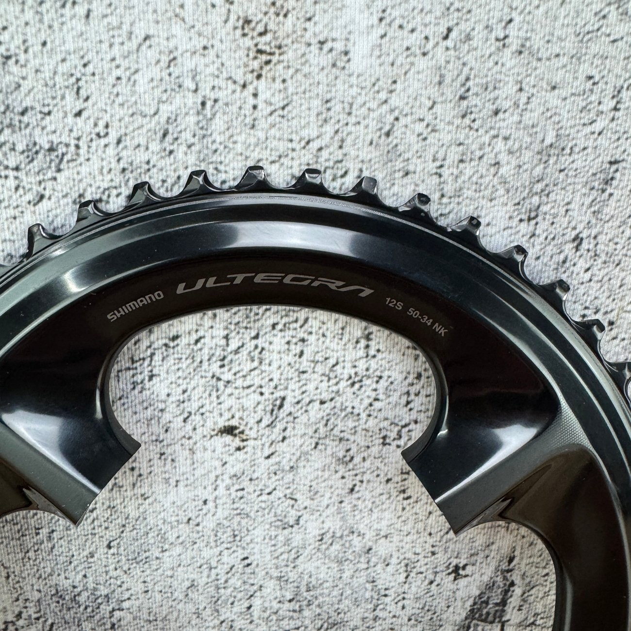 Low Mile! Shimano Ultegra R8100 50/34t 110BCD 4-Bolt 12-Speed Chainring Set