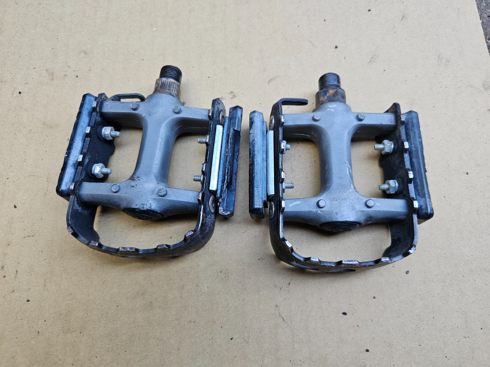 Vintage Hung Kuang VP-866S Mountain Bike Platform Pedals 9/16″ (Deore XT clone)