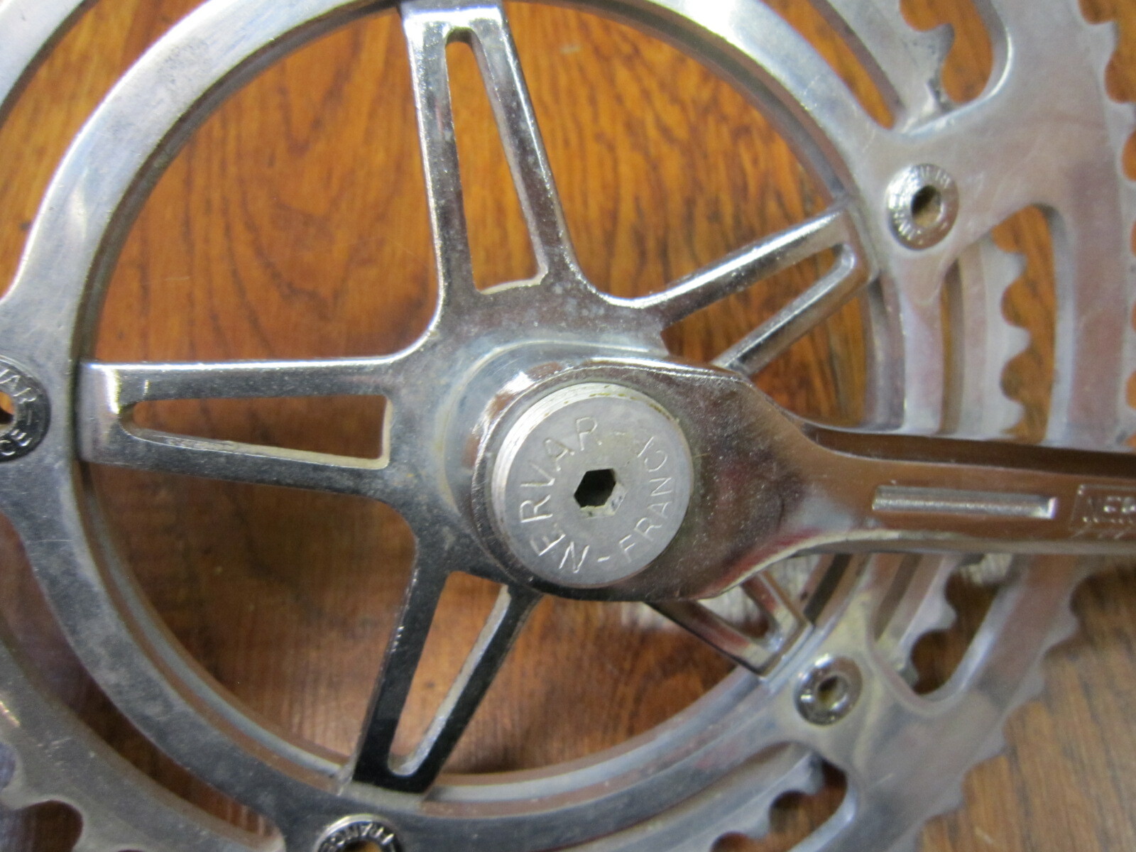 VINTAGE NERVAR SPORT 170L 52/42T SQUARE TAPER CRANK SET