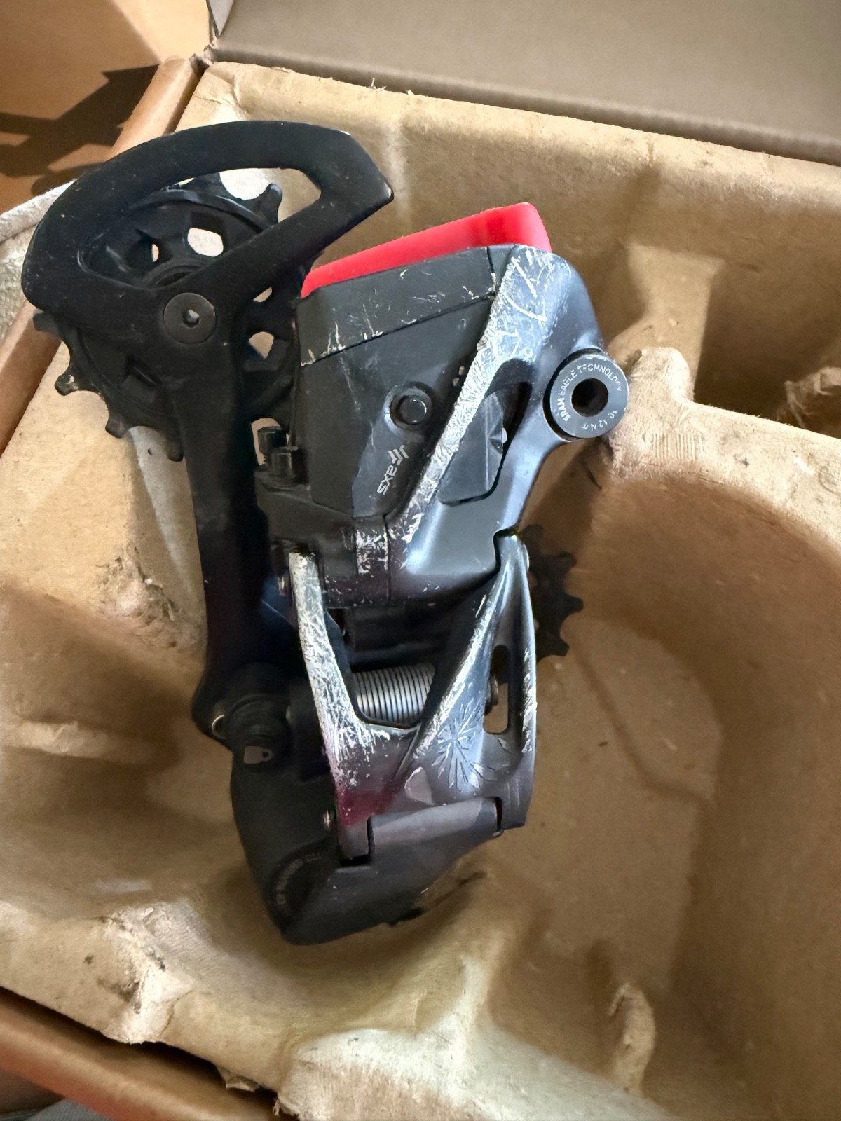 SRAM X01 Eagle AXS Rear Derailleur with xo chain
