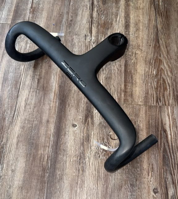 Winspace Zero SL Handlebar 40cm x 105mm FSA ACR Spacers