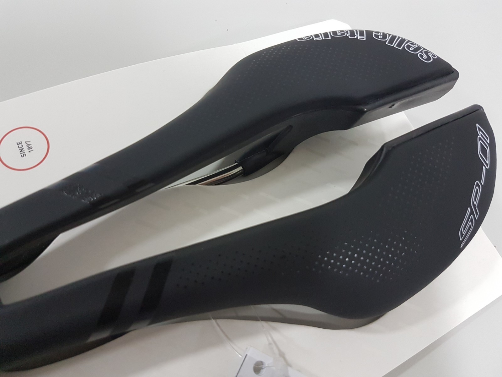 Selle Italia SP-01 Superflow S3 TI 316 Tube Ø7mm Rail Bicycle Saddle Black