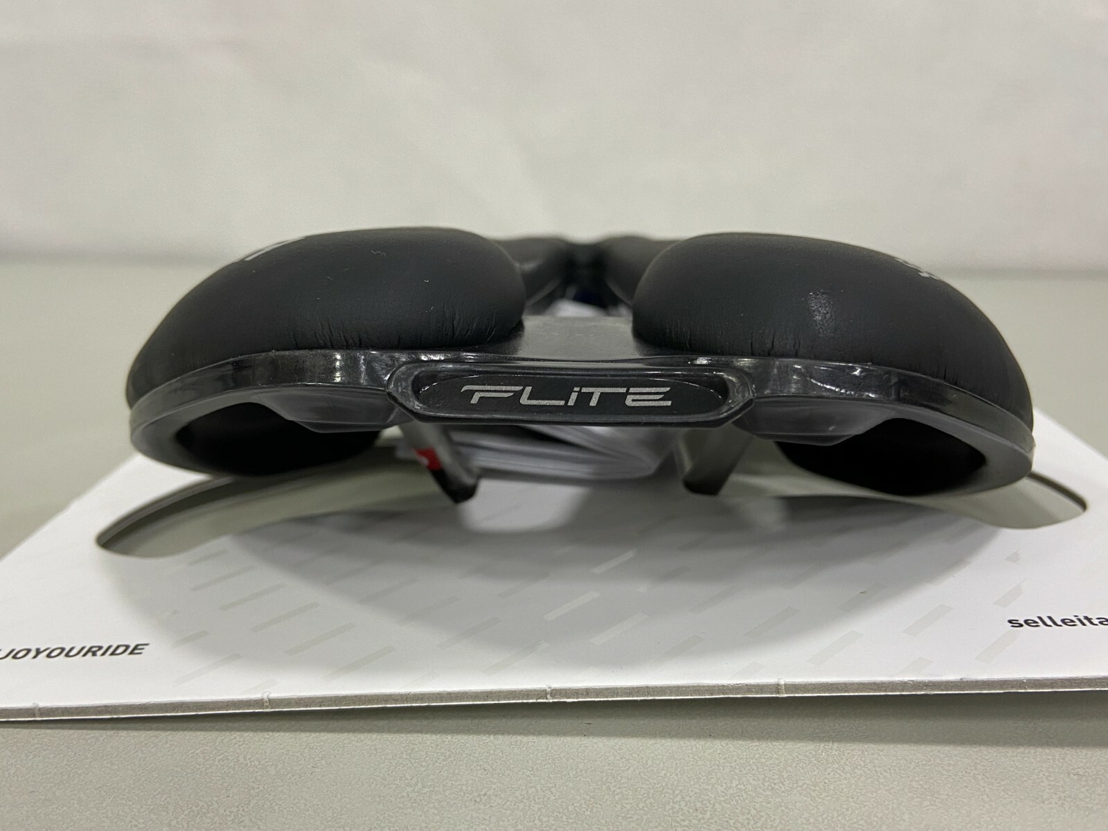 Selle Italia Max Flite Boost Gel SF 155x250mm (L3) Ti316 Rail Bicycle Saddle