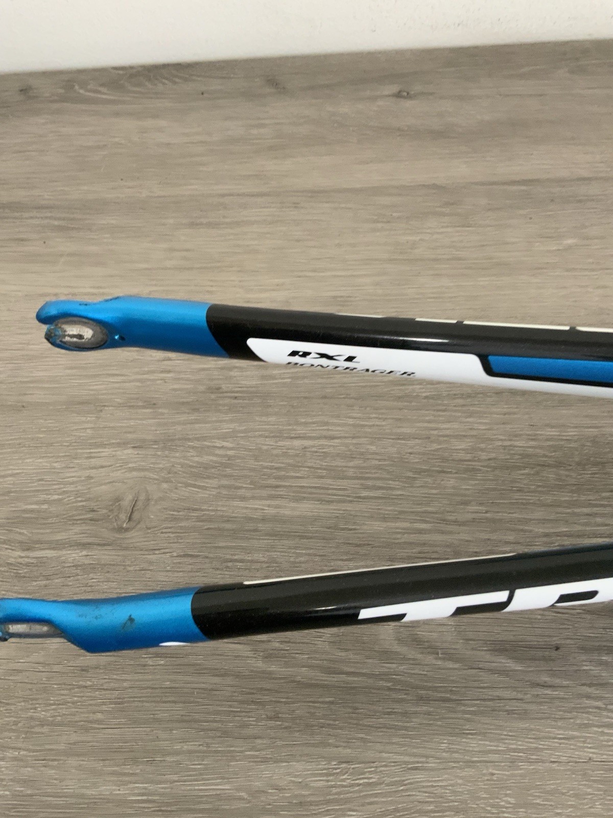 TREK RXL CARBON FORK 335 MM TAPERED STEERER 532 GRAMS 100 MM SPACING HEADSET