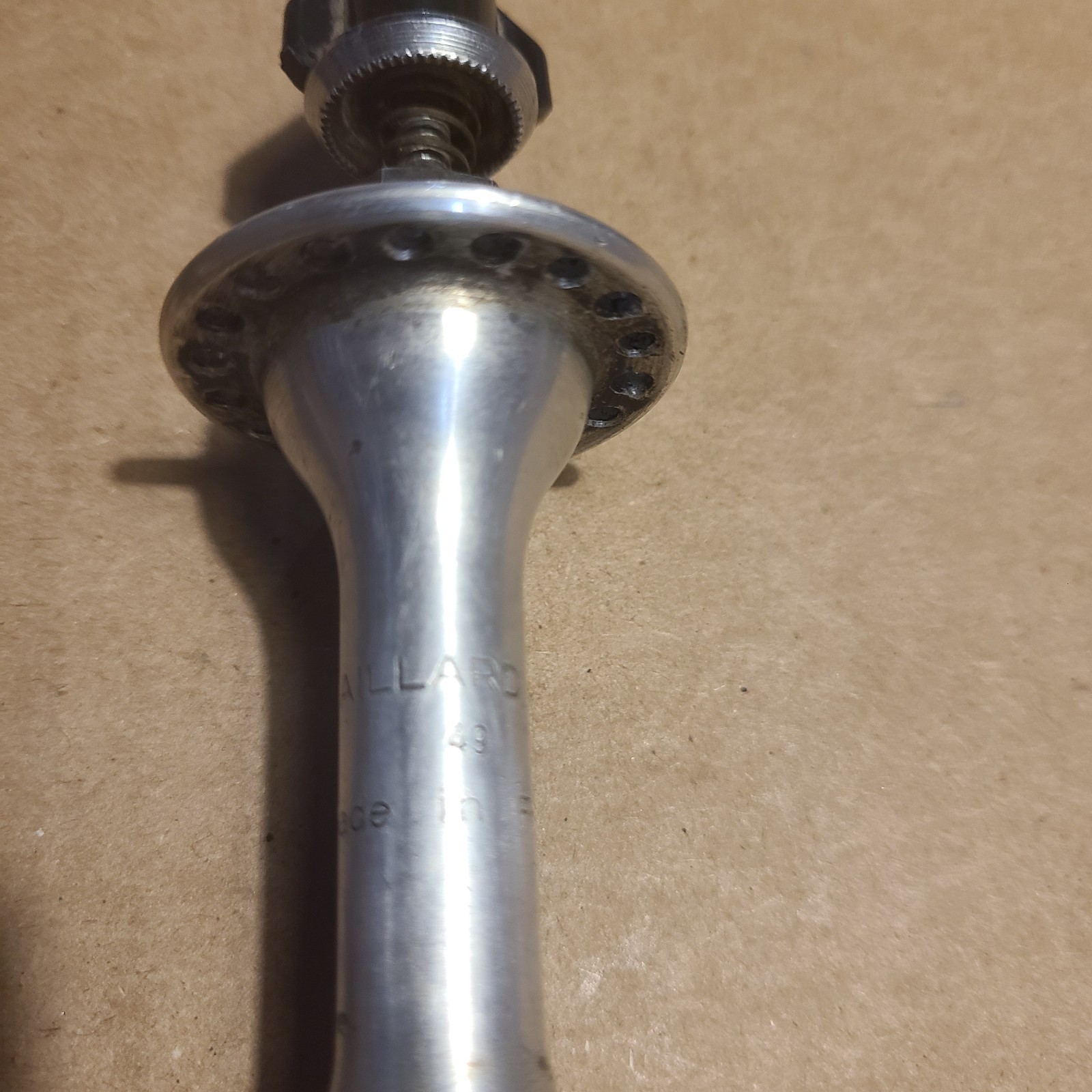 Vintage 1983 Maillard Front Road Bike Hub 36H Low Flange, OEM Chrome QR Skewer