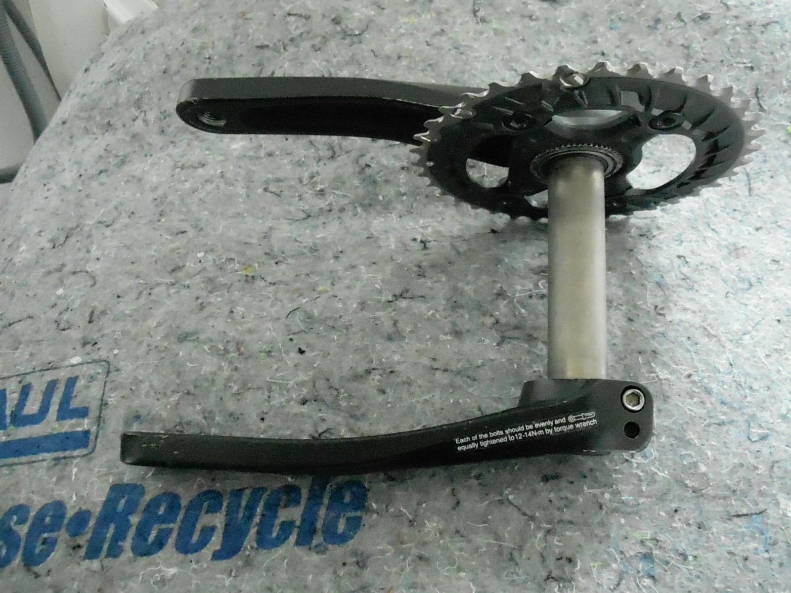 Shimano 1x 175mm Crankset with 36t Chainring FC-MT500