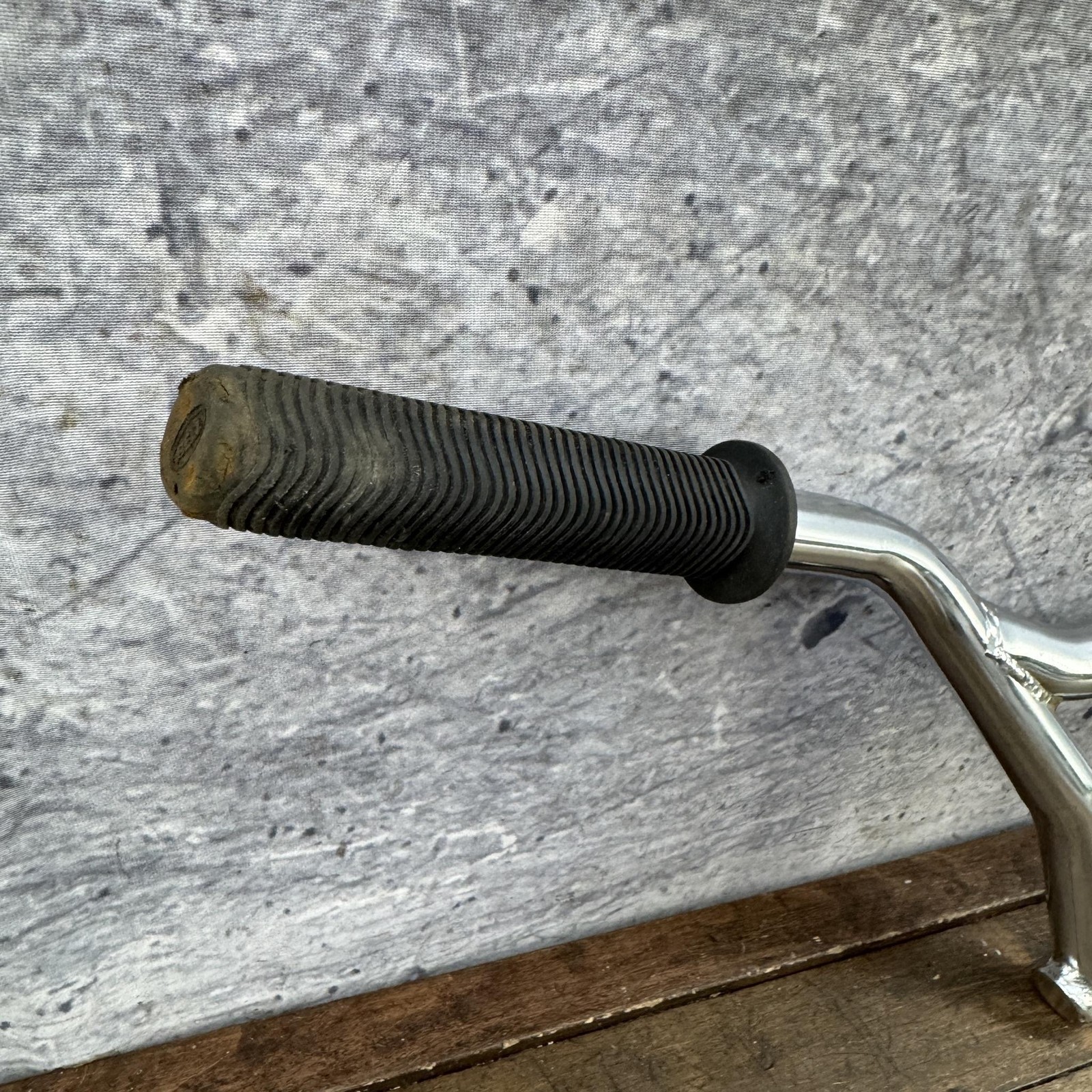 Vintage BMX Freestyle Handlebar Kneesaver 4pc Bar 4 Piece Chrome OG
