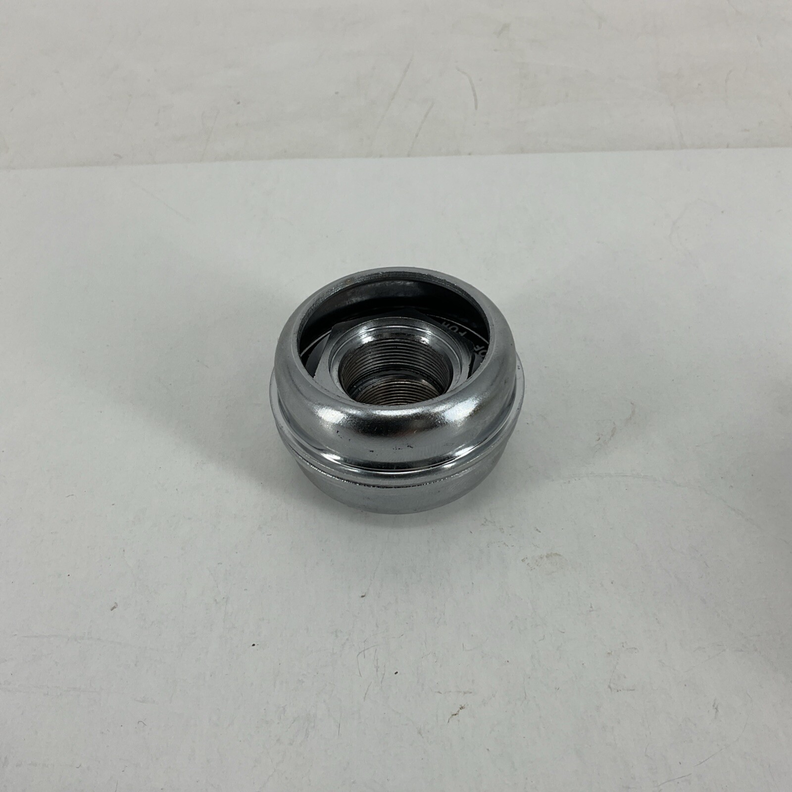YST Corp Chrome Bicycle Bottom Bracket Set BB-621 NOS