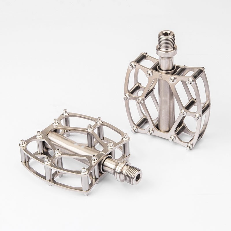 Quick Release Bicycle Pedal Alloy Construction 14mm Thread Silver Finish