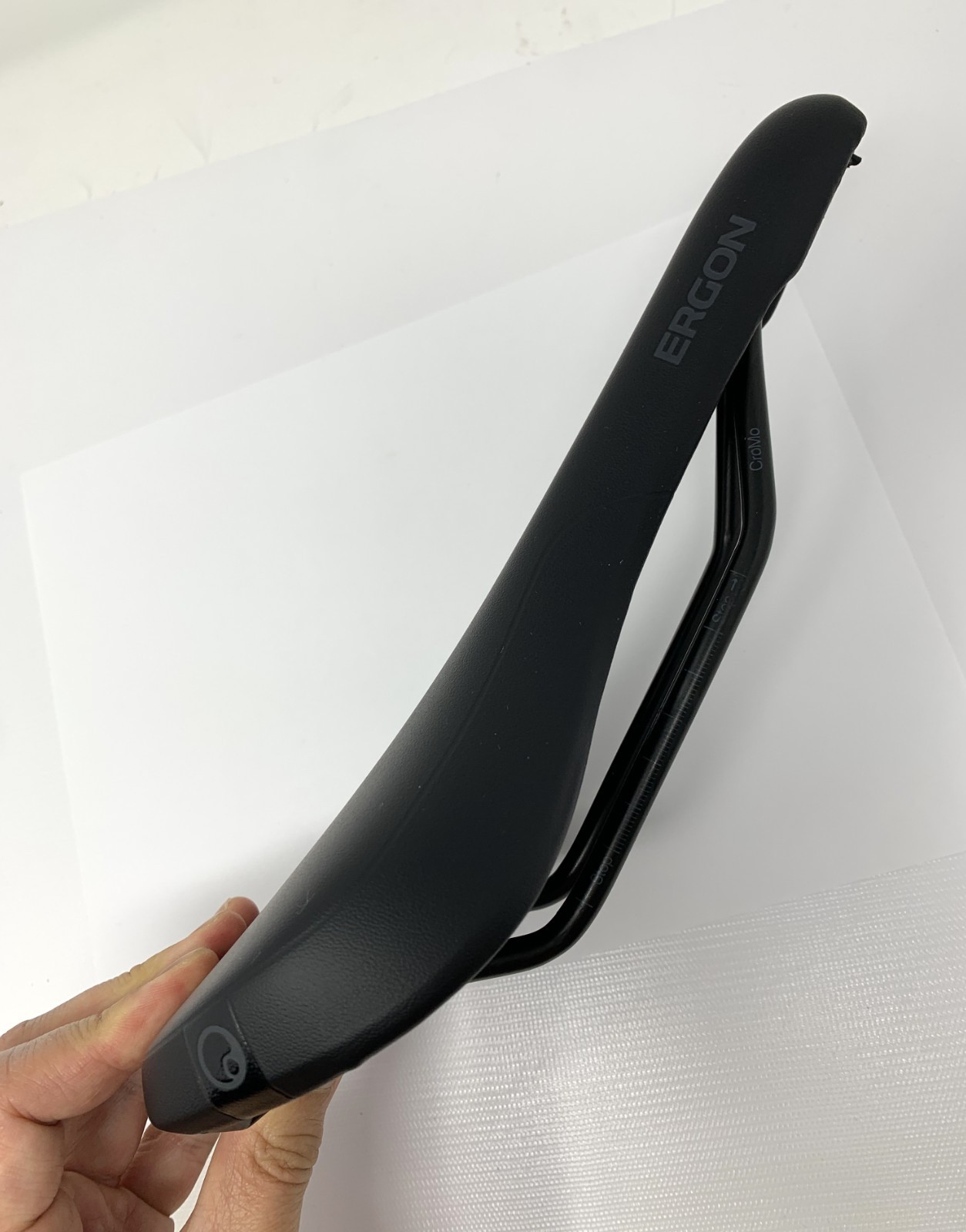 ERGON SMC Women’s Small / Medium Cromo Saddle – New Take Off