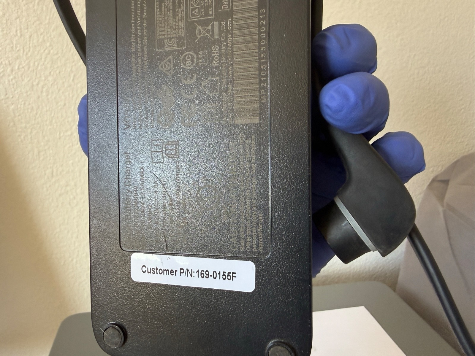 Serial 1 charger