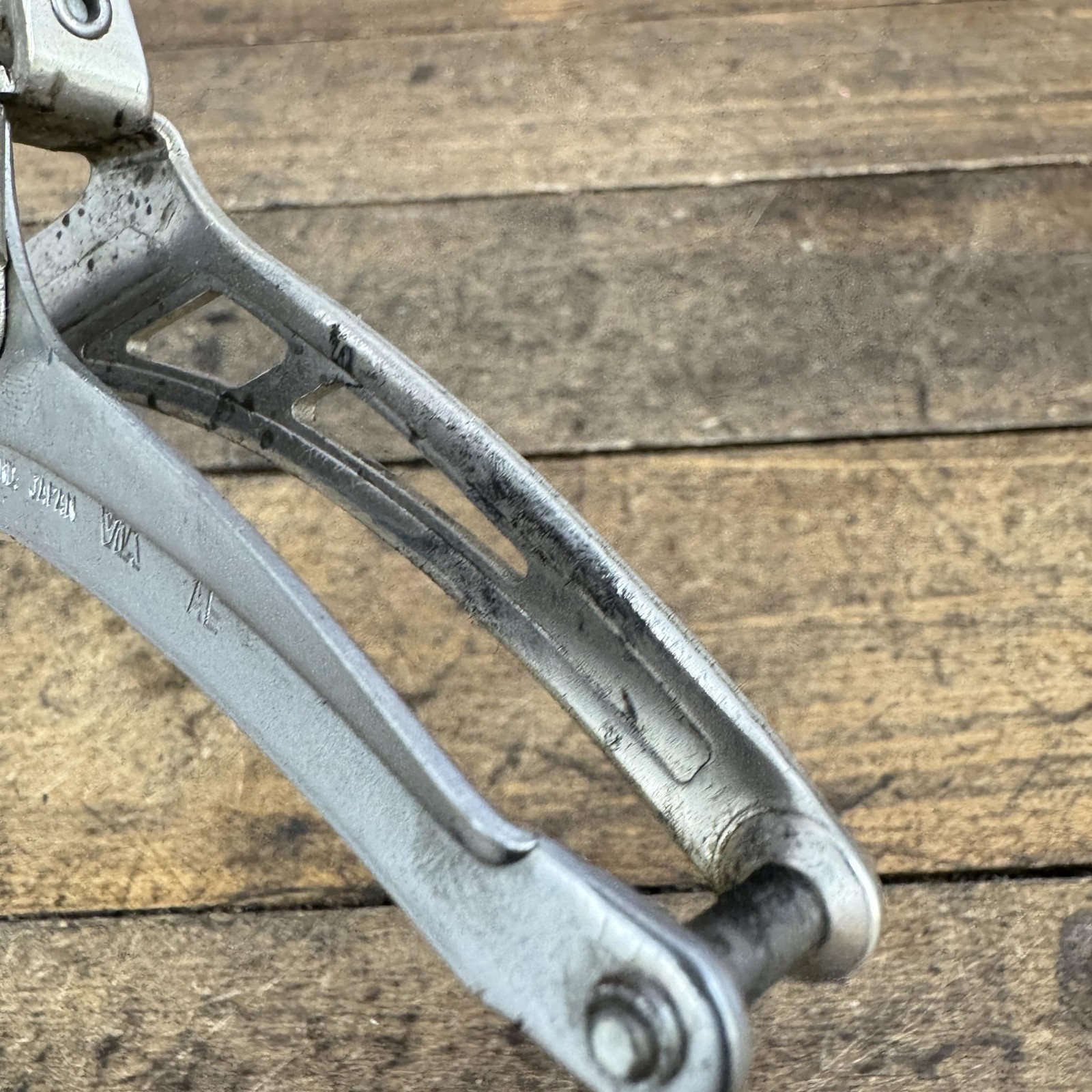 Vintage Suntour ARX Front Derailleur 28.6 Mm Clamp Bottom Pull Japan Silver.
