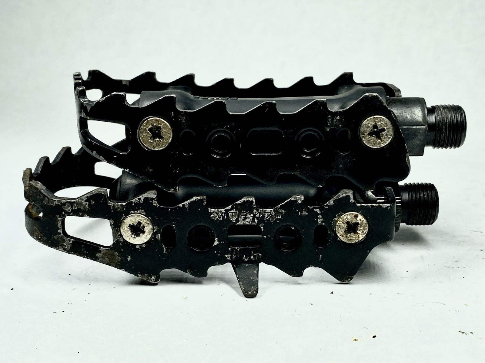 Sakae MTP-170 Platform Pedals w/ Cateye Toe Clips Vintage MTB 9/16” Black