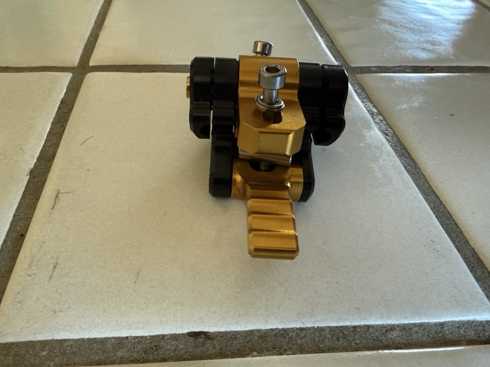 Aenomaly SwitchGrade PRO Gold Pack B Saddle Angle Adjuster Fits Reverb E13 +More