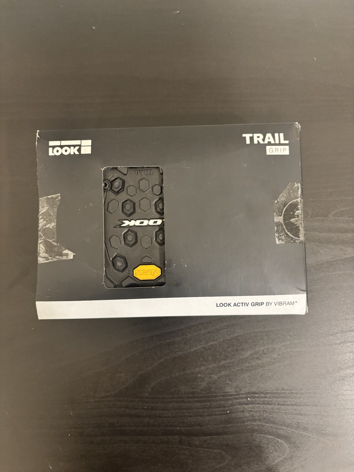 New Look Trail Grip Platform Pedals Body: Composite 9/16» Black Pair