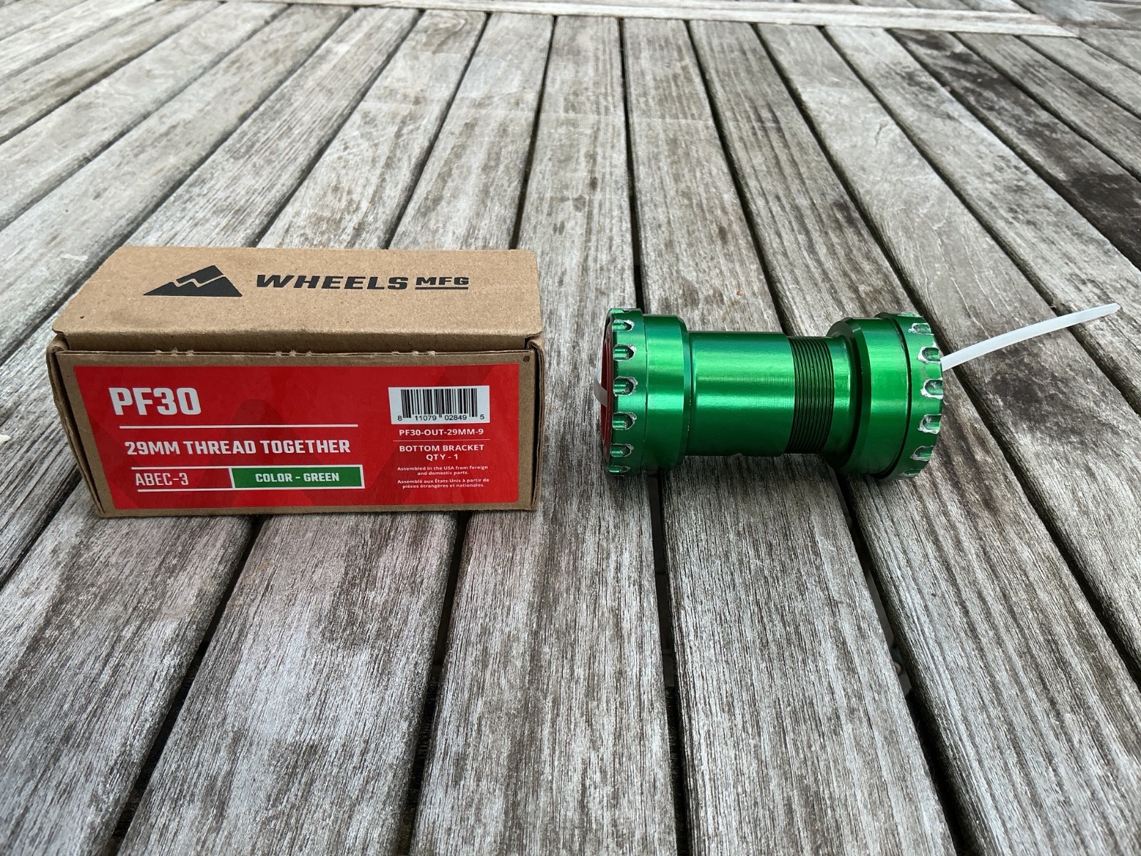 Wheels Manufacturing PressFit 30 Outboard BB 29mm Bearing ID for SRAM DUB Green