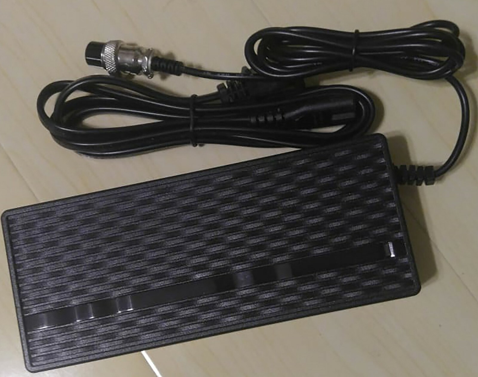 52V 2A Lithium ion LiPO Smart Battery Charger (Fanless)