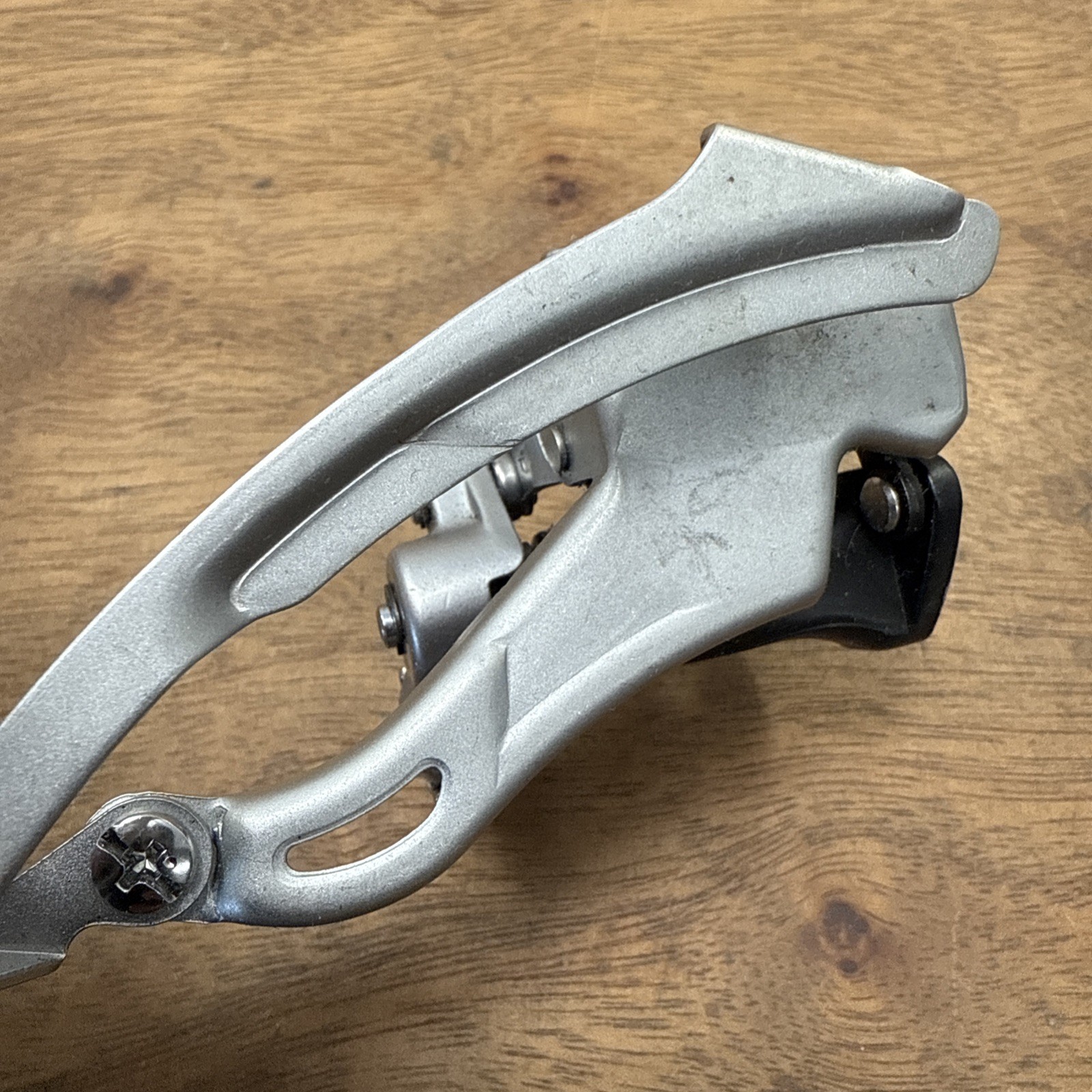 Shimano Deore LX Front Derailleur FD-M570 Top Pull 31.8mm Clamp On
