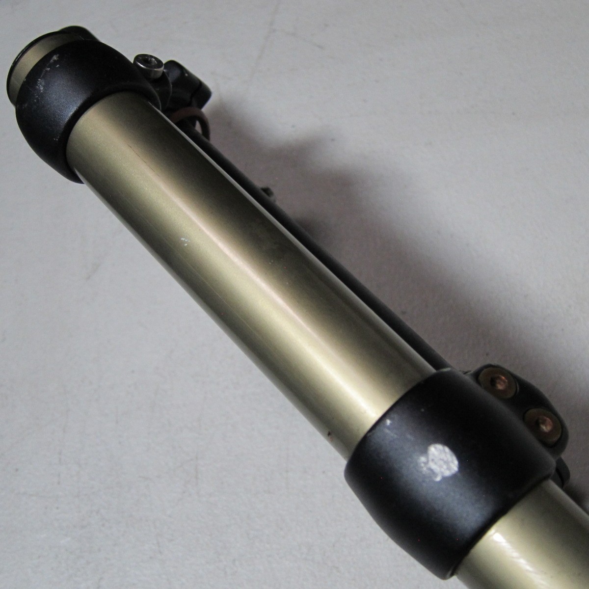 Manitou Sherman 170mm Travel 26″ Downhill DH Fork 2003 (FOR PARTS)