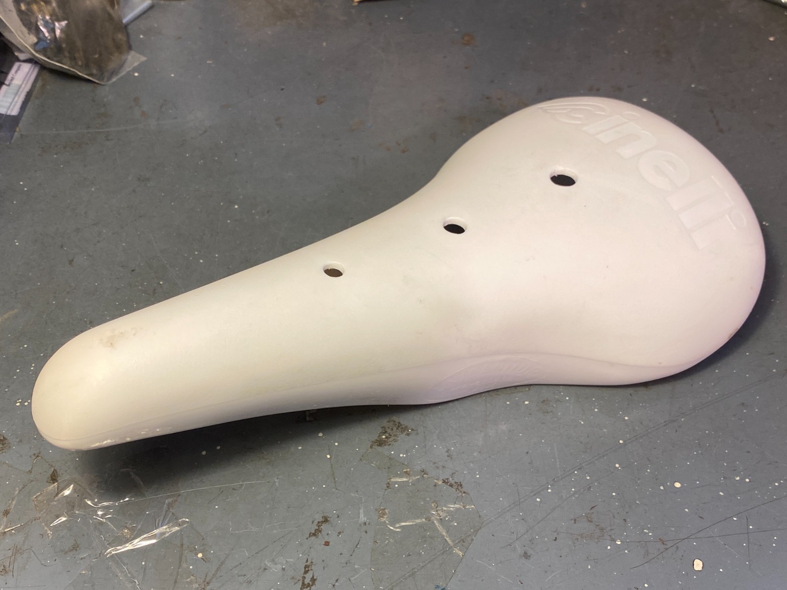 Cinelli Unicanitor Saddle Steel Rails Hard Plastic Shell White 2010 Light Use