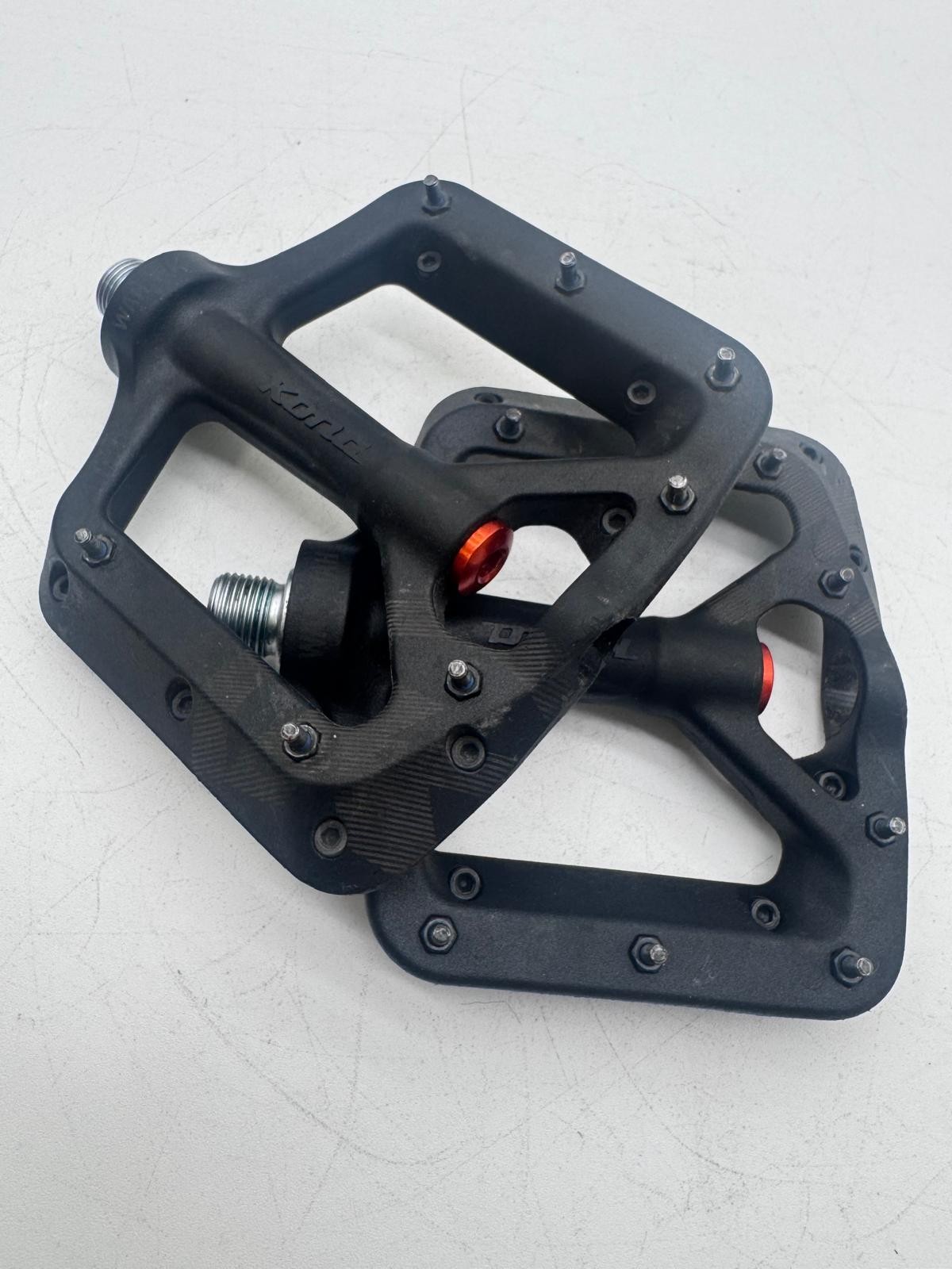 Kona WAH WAH 2 Composite Pedals Small
