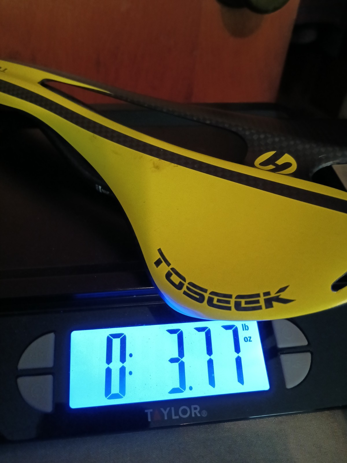TOSEEK Full Carbon Fiber Bicycle Saddle Hollow Racing Seat 3.77 oz Yellow/Black