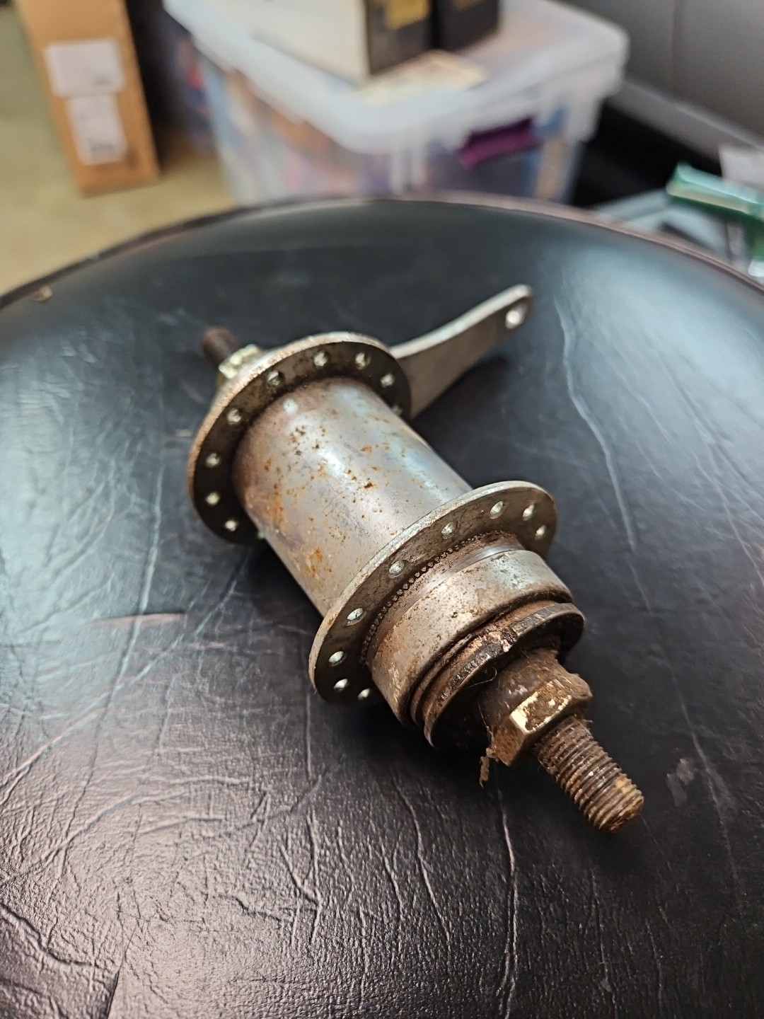 BMX REAR COASTER BRAKE HUB YCC CHINA 28H