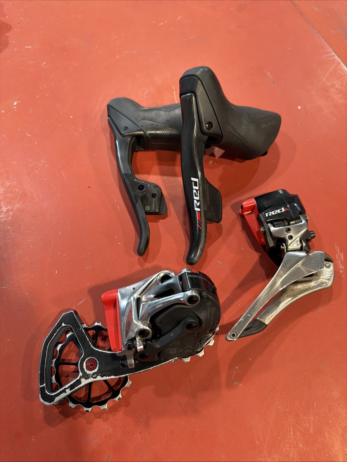 SRAM Red Etap AXS Electronic 11 Speed Groupset Rim Brake Mini Group