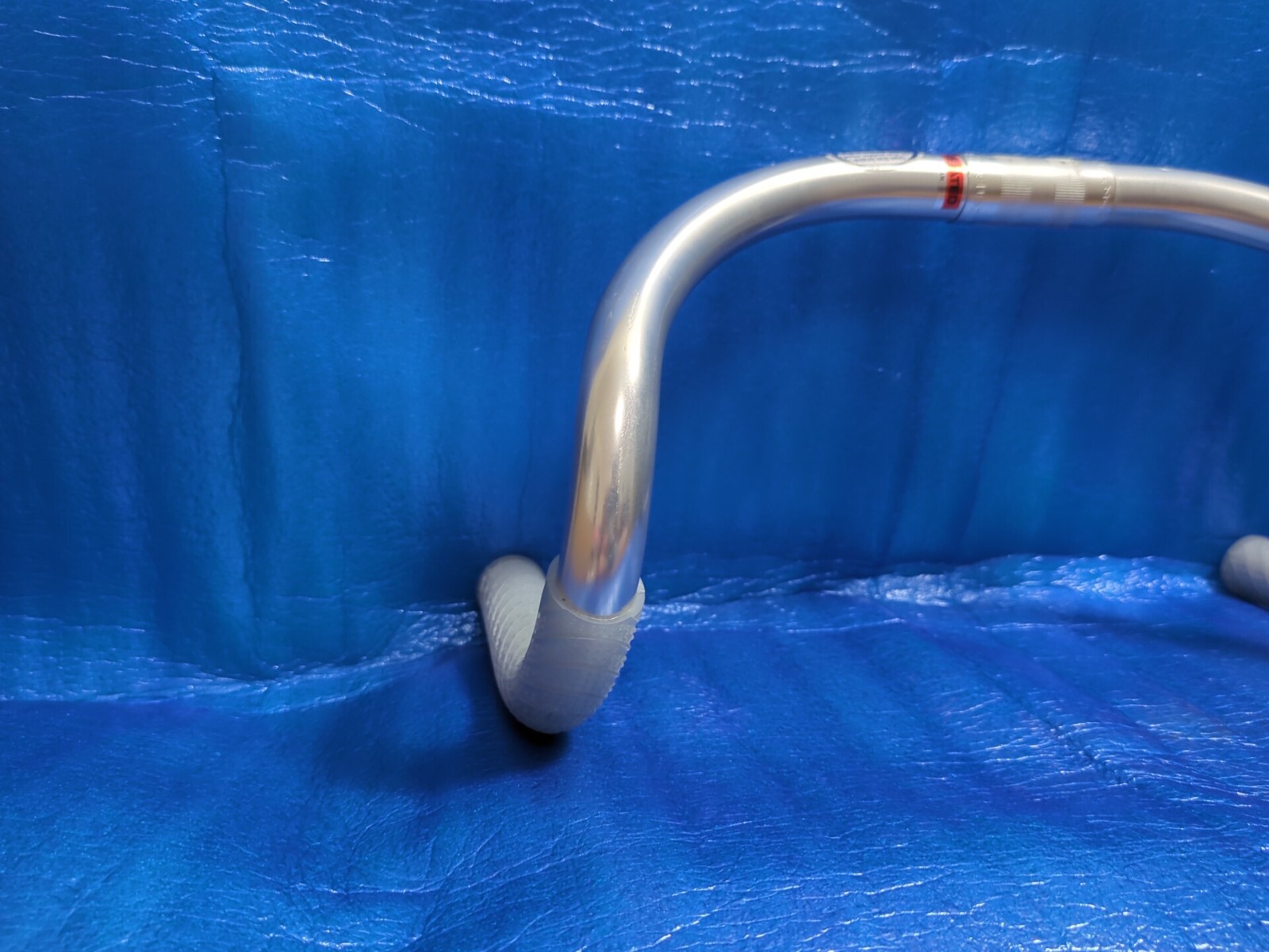 Nitto B123 AA 370mm NJS Handlebar + Soyo Grips