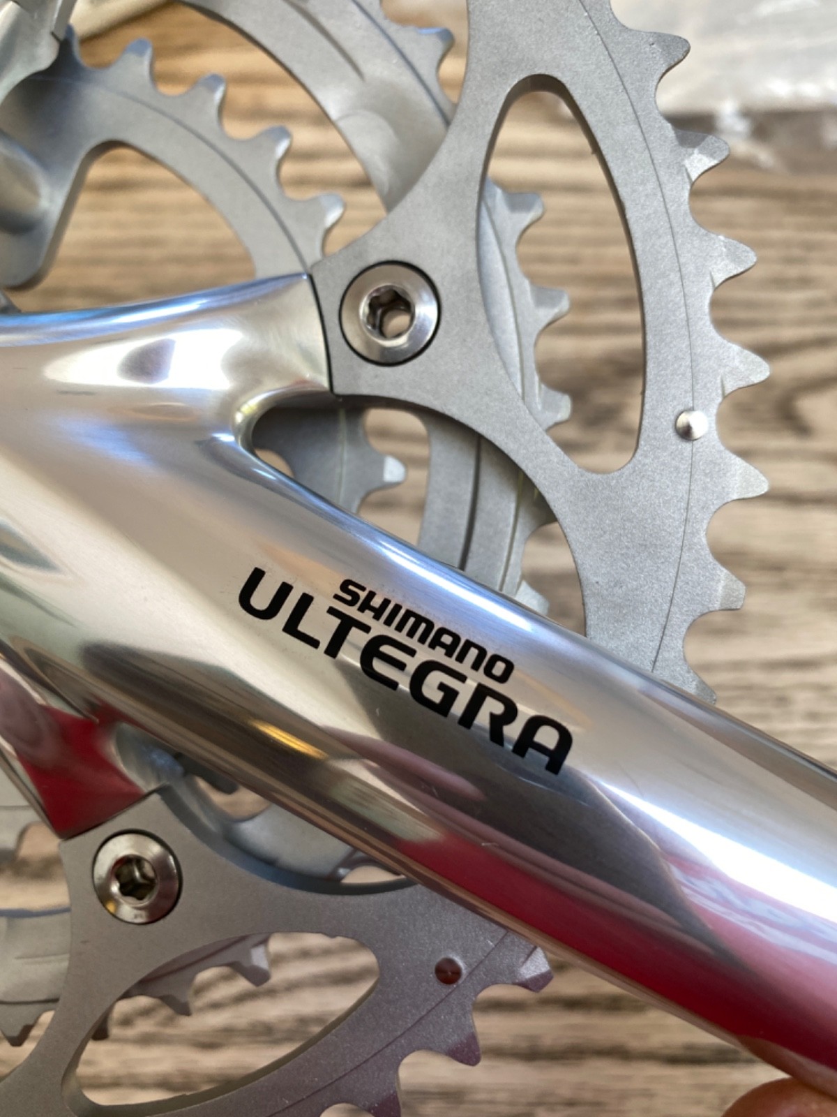 Shimano Ultegra FC-6503 triple crankset, 175mm arms, 52, 42, 30 chainrings