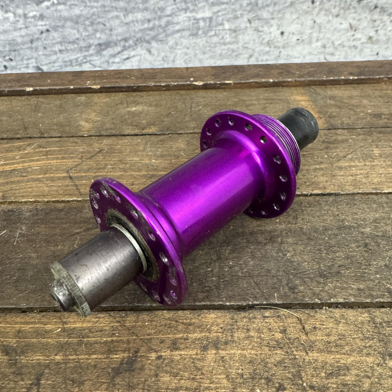 Vintage American Classic Rear Hub 32H Purple 90s MTB Bike Rim Brake 126mm FW