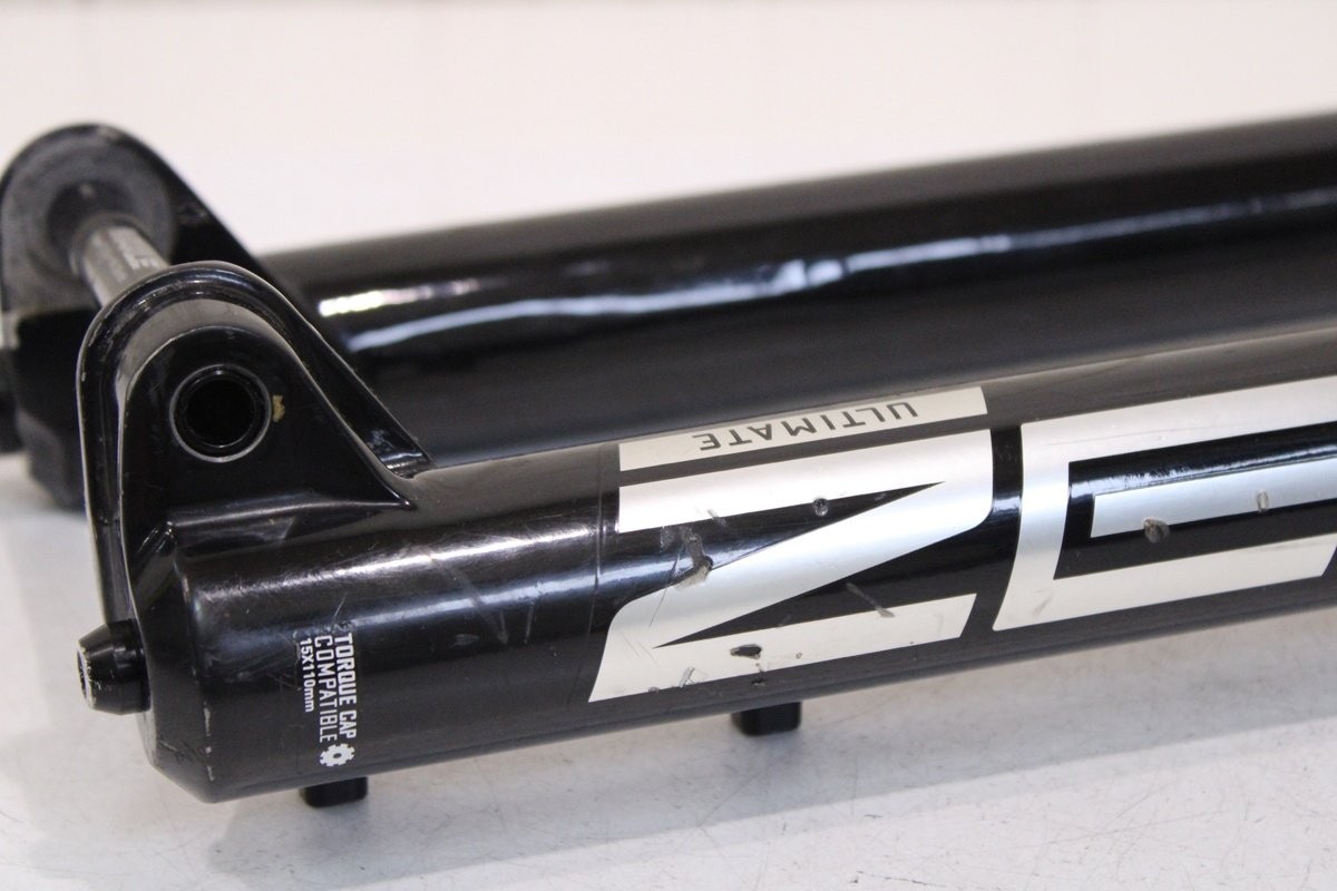 ROCKSHOX ZEB Ultimate Front 1-1/8,1-1/2 Tapered 175mm 29er