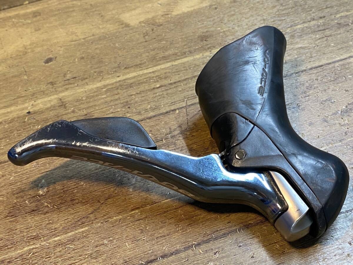 Shimano Dura-Ace ST-9001 STI Levers (2×11-Speed)