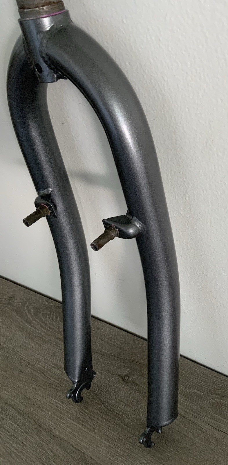 STEEL FORK 26 INCH 1 1/8 INCH THREADED 167 MM STEERER 1.2 KGS