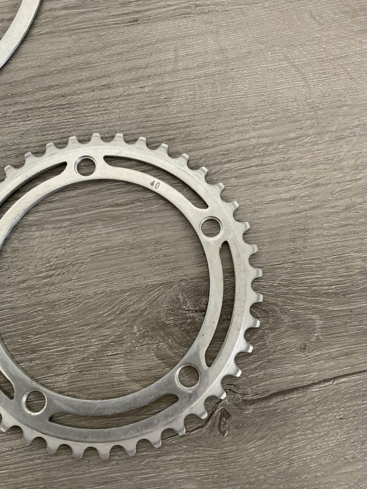 NERVAR CHAIN RINGS AND GUARD (3) 52-40 TOOTH 128 BCD 6, 7, OR 8 SPEED RING BOLTS