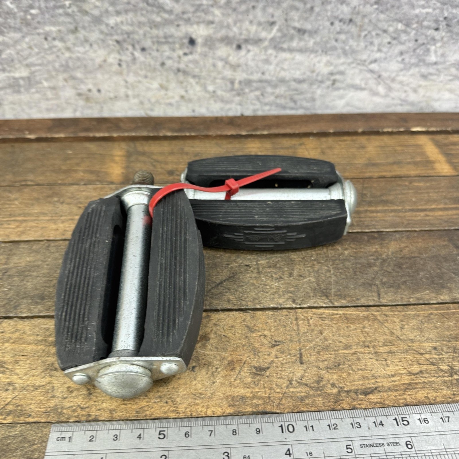Vintage Columbia Block Pedals 1/2 In Black Cruiser Balloon Tire Bike Pair