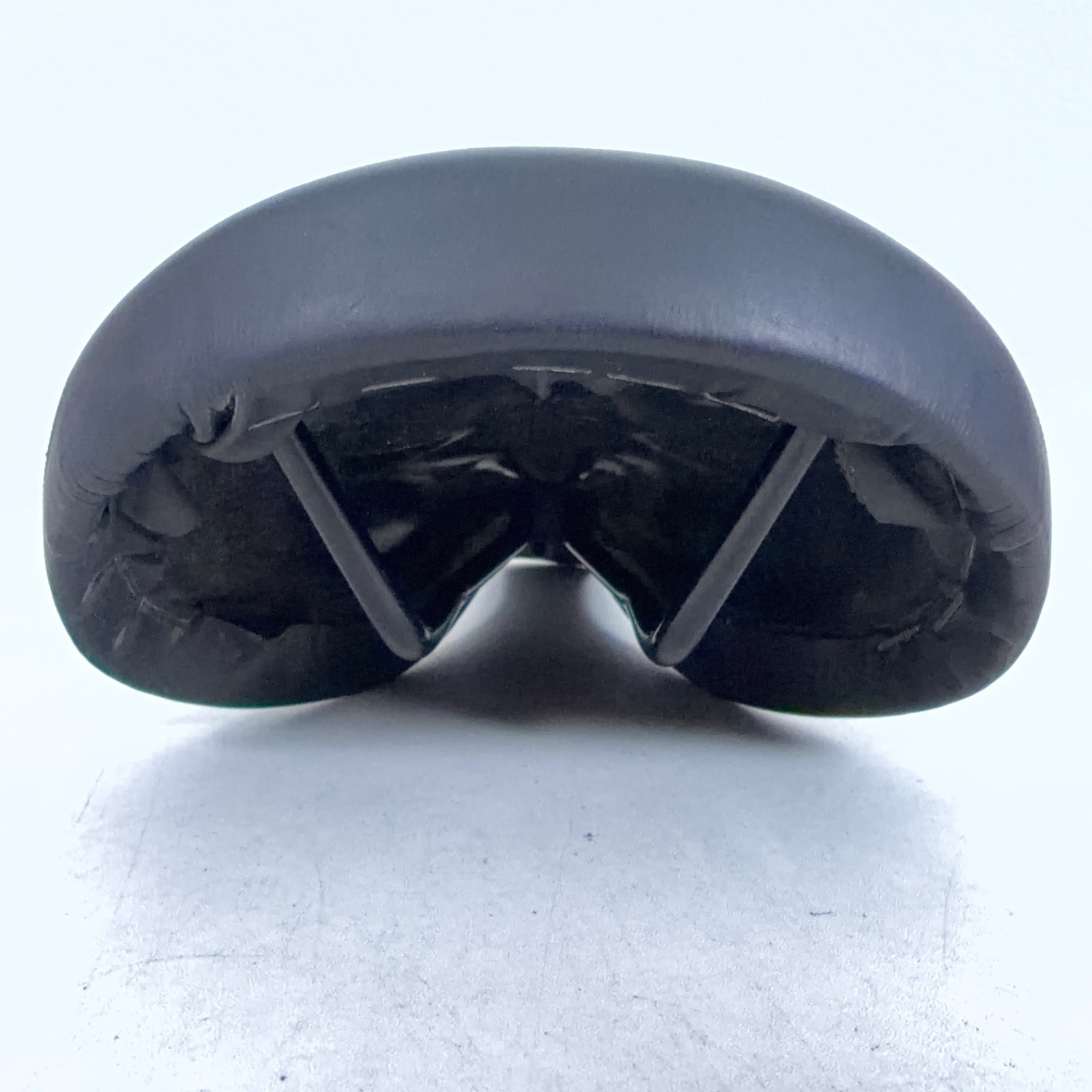 Viscount G-1 Gel Road Bike Saddle in Black 155/270mm 426g