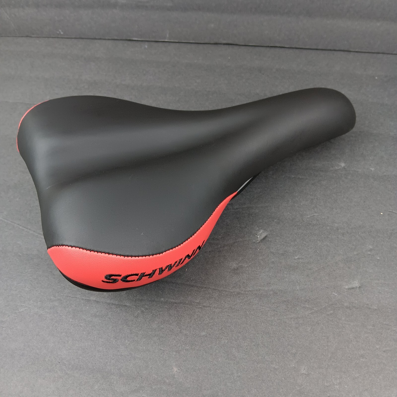 Schwinn Bicycle Seat Black & Red Saddle 10 1/4″ × 6 1/4″ Inches