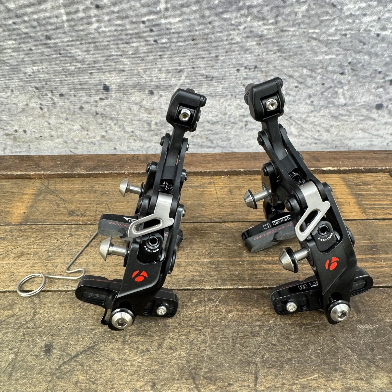 Bontrager Direct Mount Brake Caliper Set F/R Road Bike Black Aero TT Tri