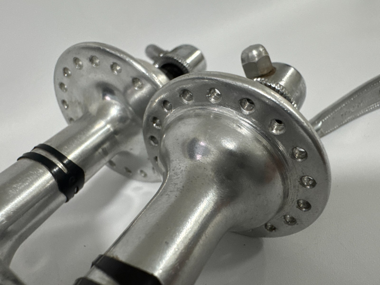 Vintage Shimano 600 EX Arabesque 6 speed hubs hubset 36 hole 126mm