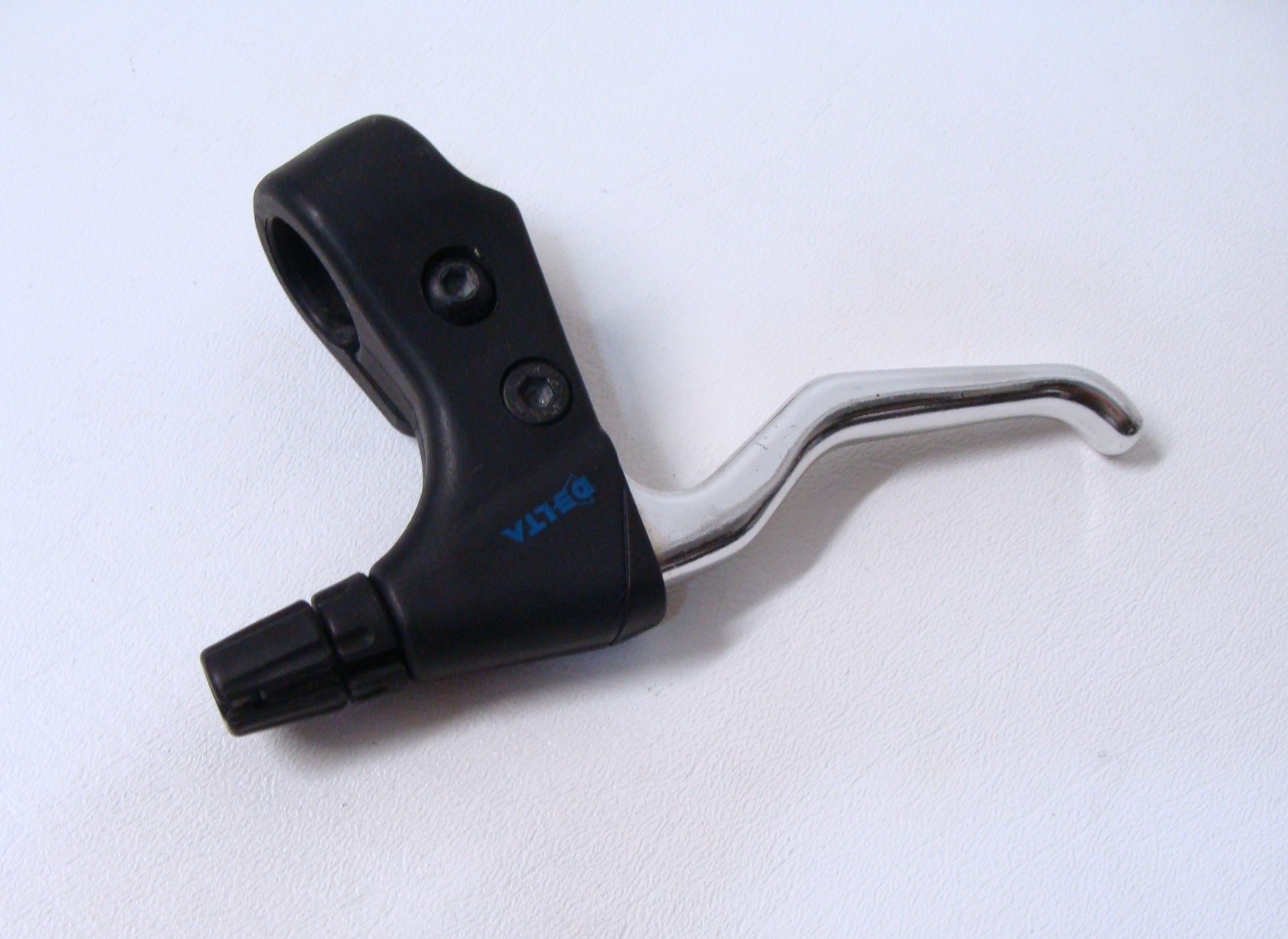 ~ Vintage NOS 90’s Delta 2-Finger MTB Flat Bar Cantilever Brake Lever Set ~
